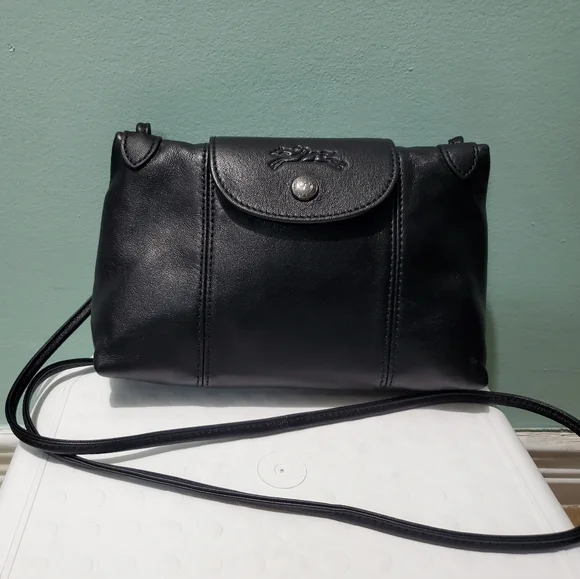 NEW LONGCHAMP Le Pliage Cuir Black Adjustable Strap Gunmetal Crossbody Bag - Picture 10 of 10